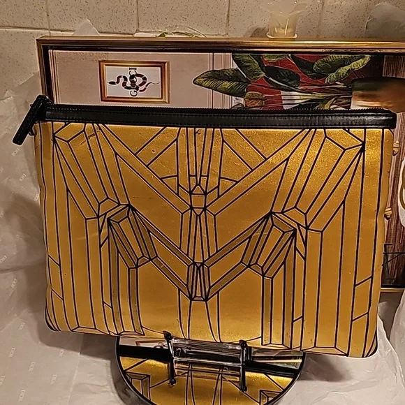 MCM Gold & Black Pvc Leather Clutch/Geometric Laptop Pouch - Picture 7 of 15
